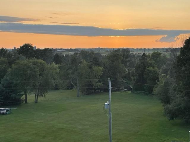 בית הארחה Greater Napanee 	Sunsets At The Oasis מראה חיצוני תמונה